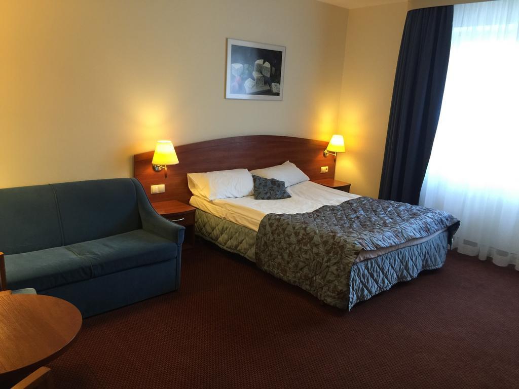 Hotel Lazur & Conference